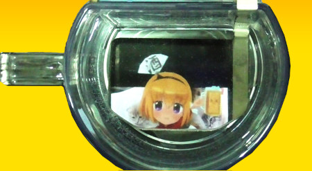 アニメグラス内で酒盛りをする飲乳ちゃんの様子1 アニメグラス内で酒盛りをする飲乳ちゃんの様子1